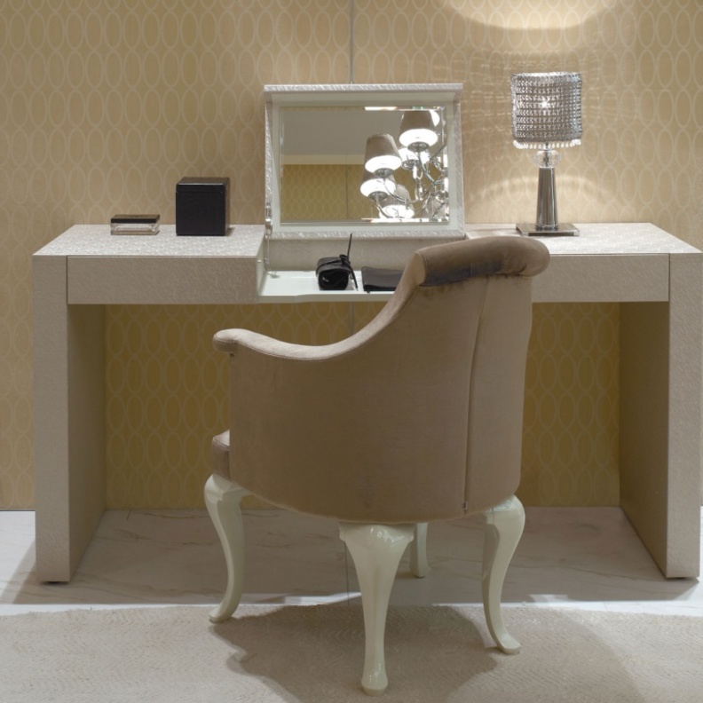 كراسي لمكتبك من وحي الخيال