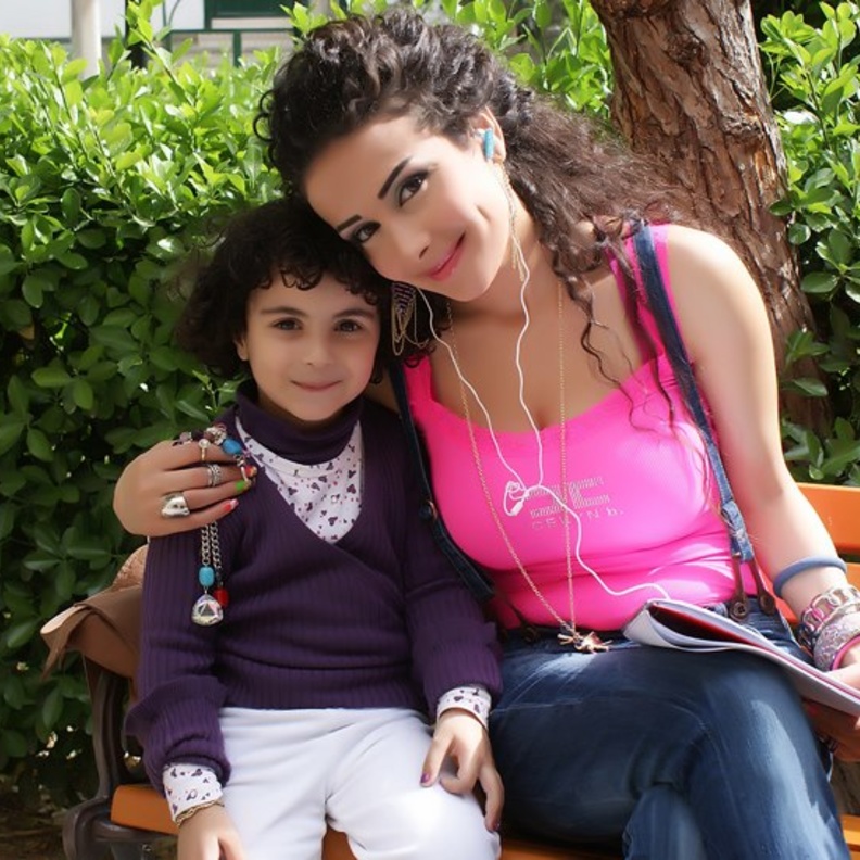 كندة حنا وابنتها