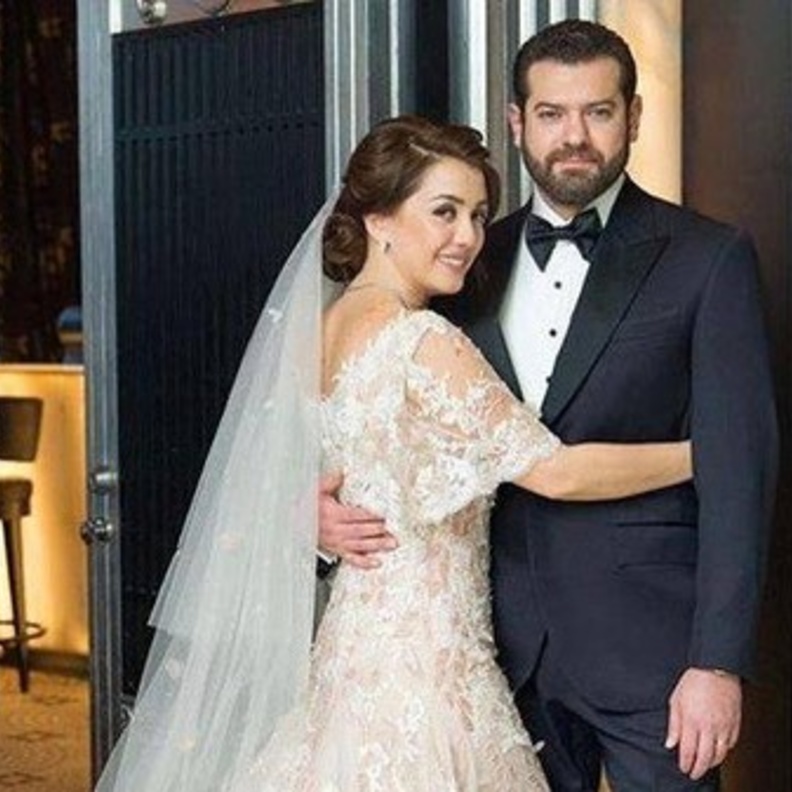 كندة علوش مع عمرو يوسف