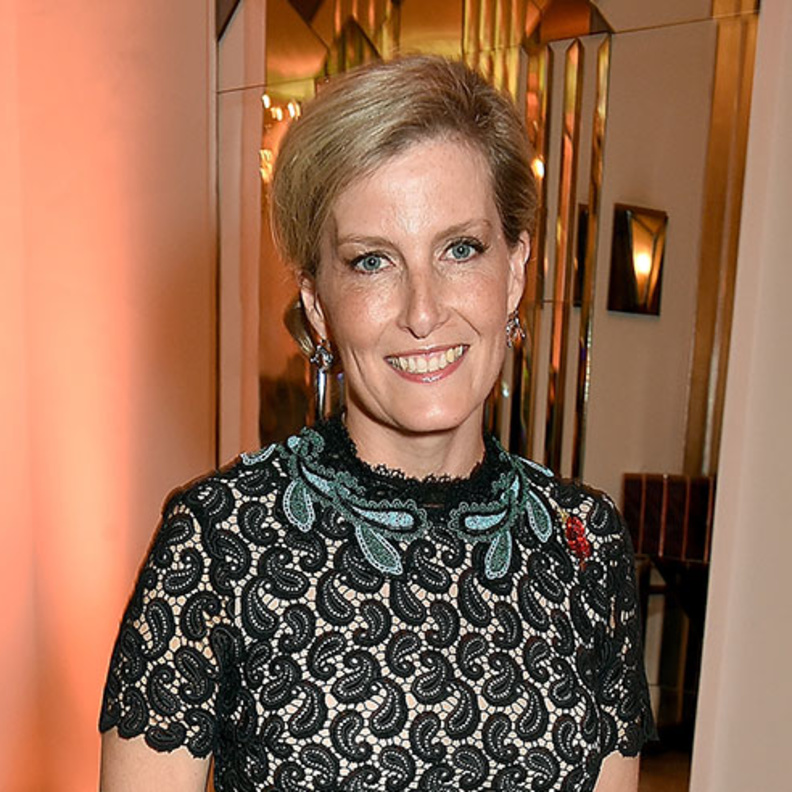 كونتيسة ويسكس تتحدى نفسها وتشارك في سباق دراجات