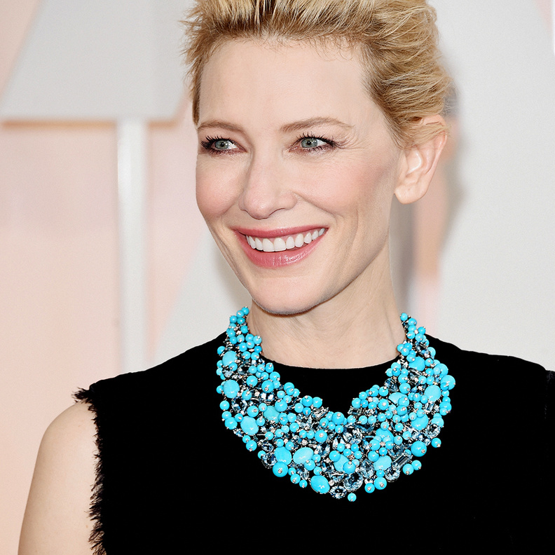 كيت بلانشيت ترتدي قلادة من تيفاني في حفل جوائز الأوسكار
