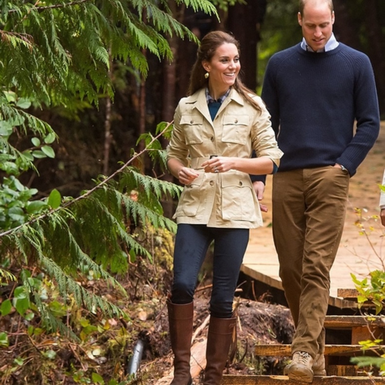 كيت ميدلتون  kate Middleton لم تهمل جزمة Penelope Chilvers في كندا