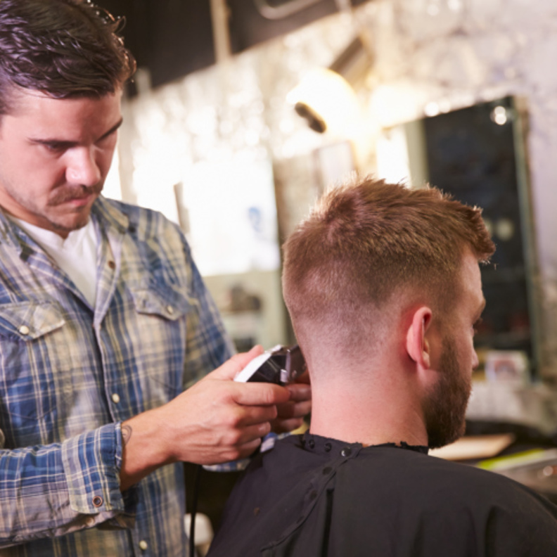 كيف تختار تسريحة الشعر التي تناسبك؟