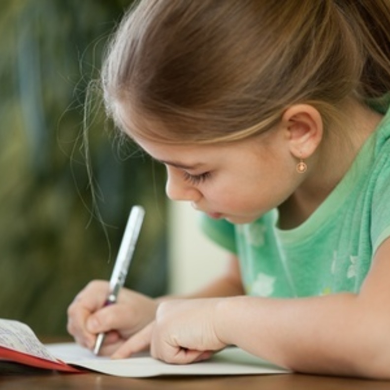 كيف تختارين مناهج التعليم المناسبة لطفلك