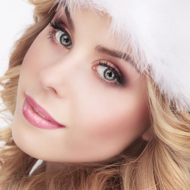 كيف تنعمين بملامح مخملية وفاتحة؟