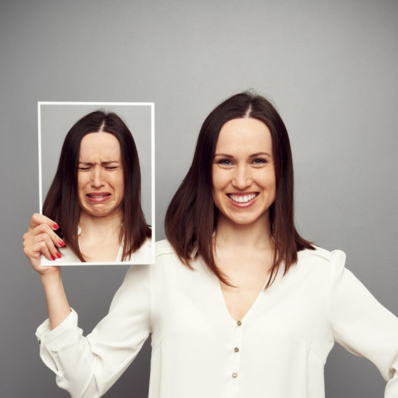 كيف يؤثر التهاب الأمعاء على مزاج الانسان