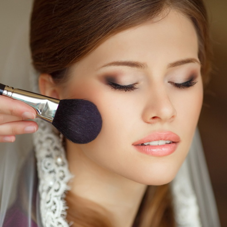 قص شعرك وتغيير تسريحتك قبل يوم زفافك