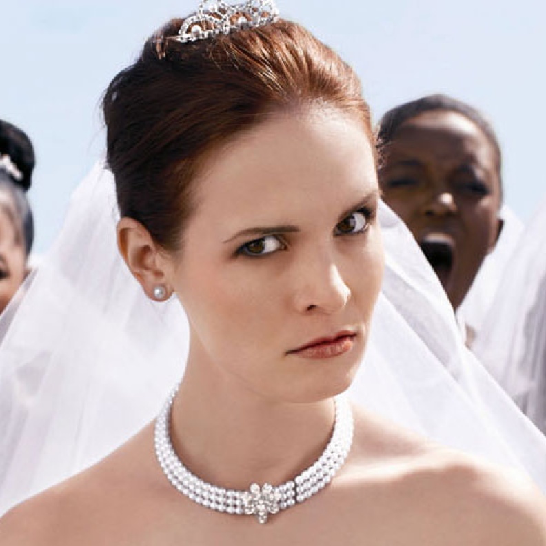  لاتكوني عروس متذمرة