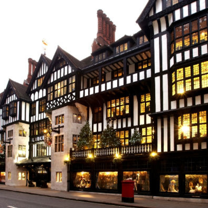 متجر لبريتي في لندن .. التسوّق بعبق التاريخ