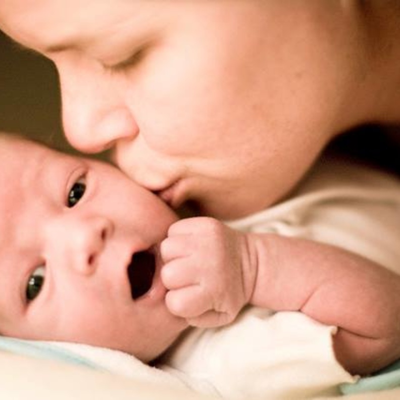 لتشعري طفلك بالراحة و الأمان كوني أكثر وعي 