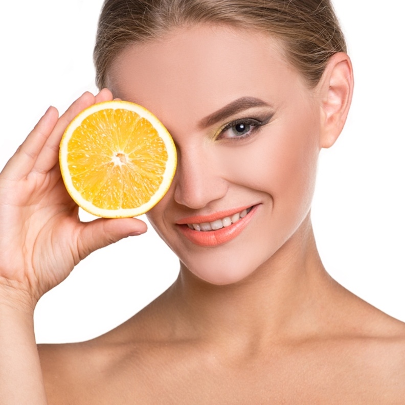 للعروس خلطات تفتيح البشرة بالليمون