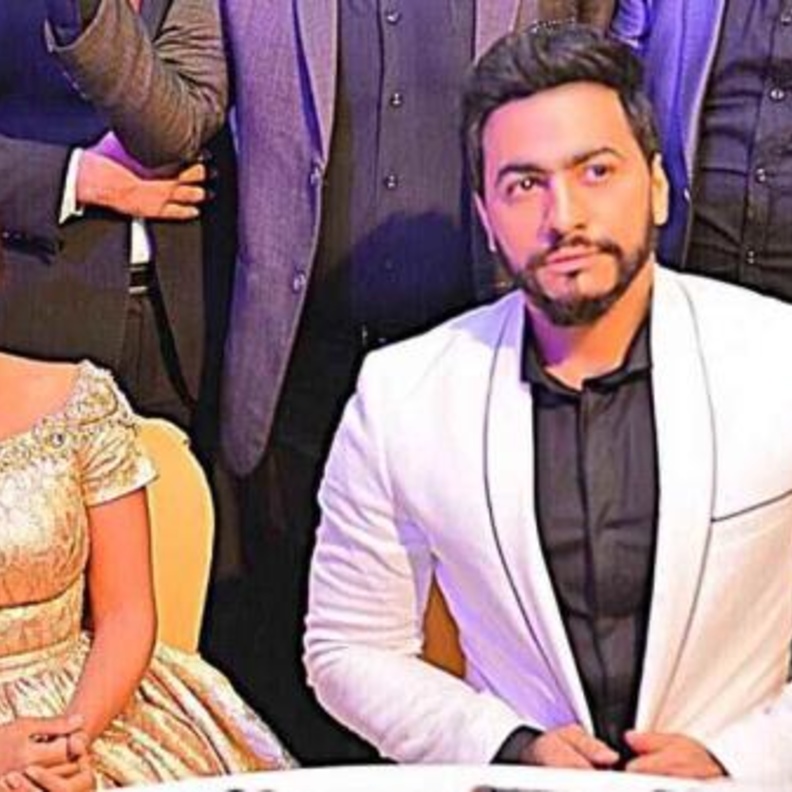 تامر مشغول بنهائيات ذا فويس كيدز 