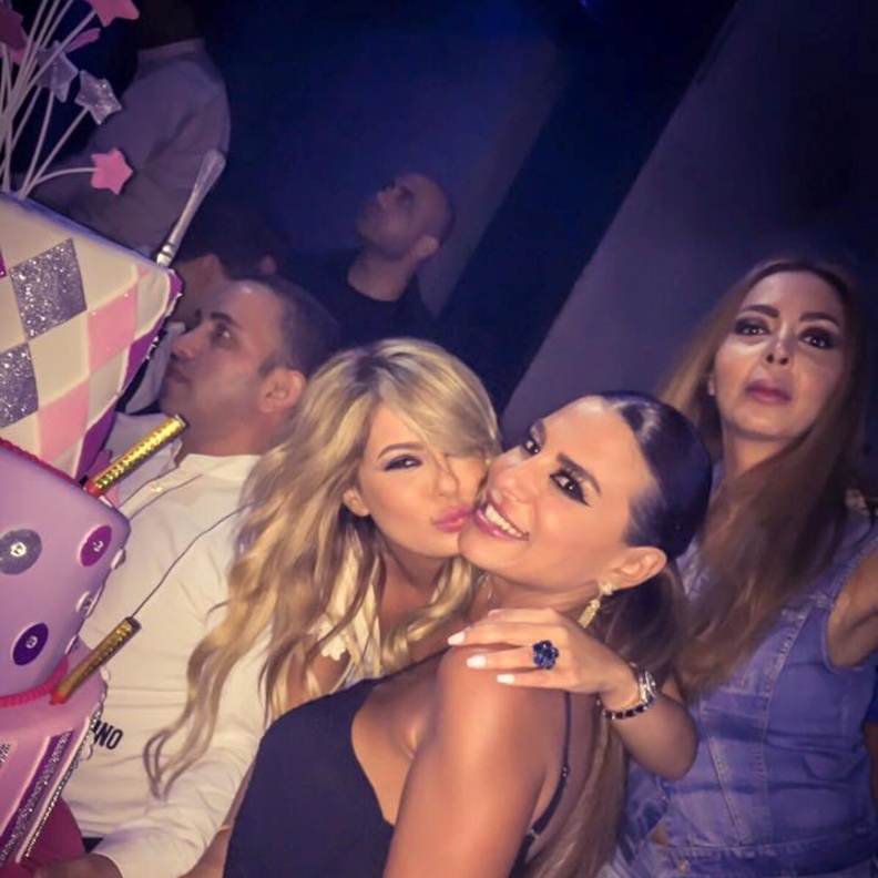 ليليا الاطرش وشقيقتها