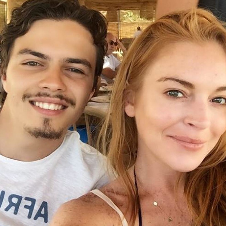 ليندسي لوهان ادعت كذبا انها حامل لترجع إلى خطيبها