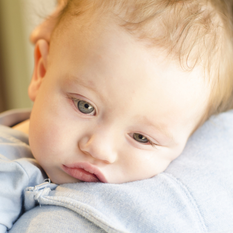 ماذا تعرفين عن مرض الطفل الفقاعة