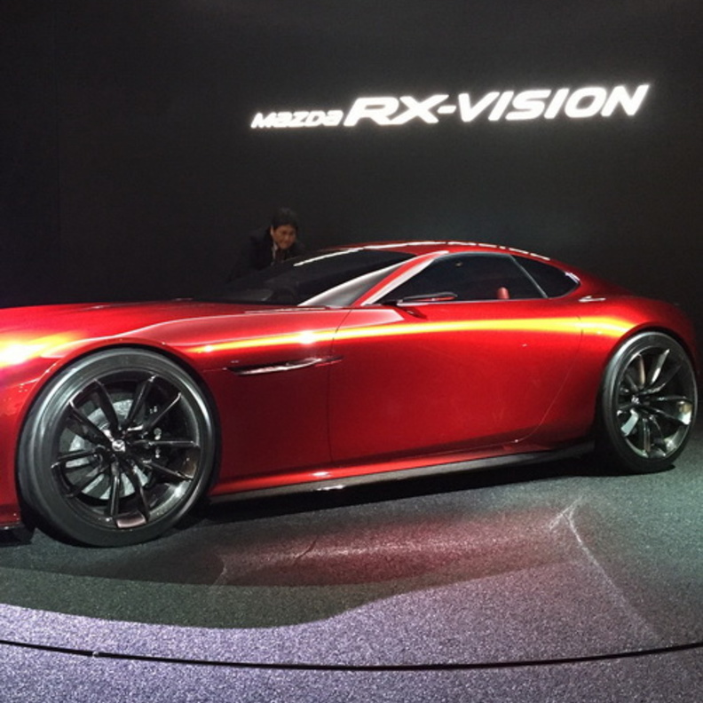 مازدا تكشف عن نسختها التصورية الفائقة لطراز RX 