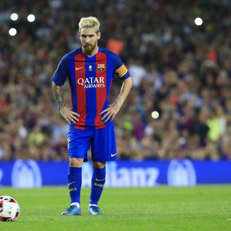 مانشستر سيتي يعرض 124 مليون دولار لضم ميسي