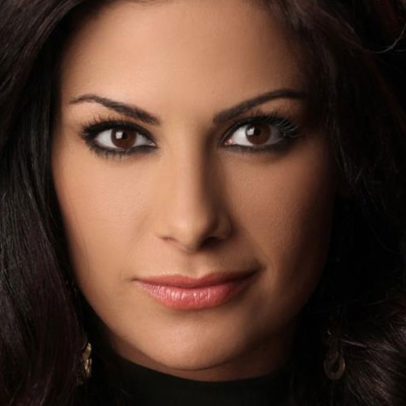 الفنانة الاردنية صبا مبارك