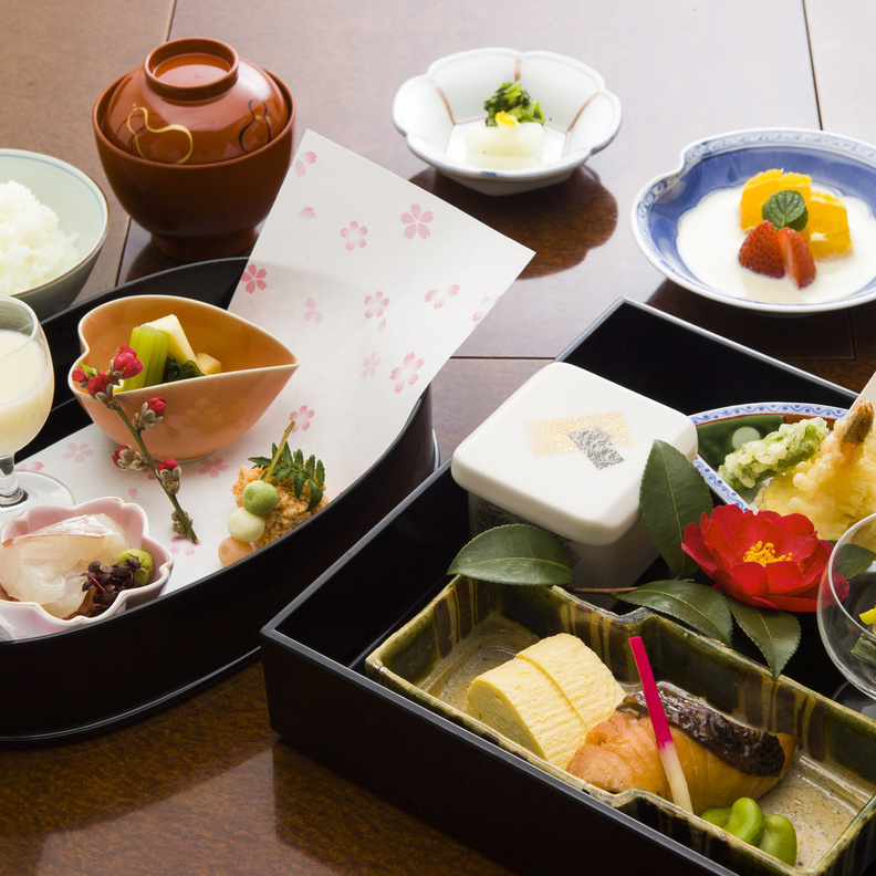 مطعم  Komuro – مدينة طوكيو