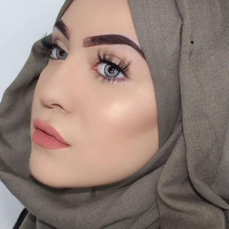 مكياج ناعم مع البشرة الفاتحة