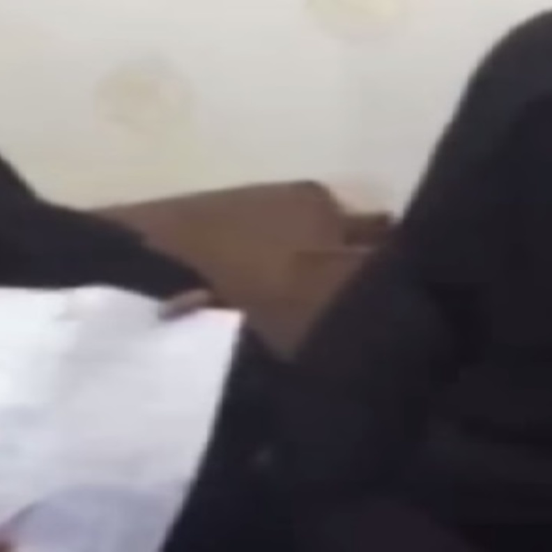 بالفيديو: محتال ينصب على "مطلقات جدة"!