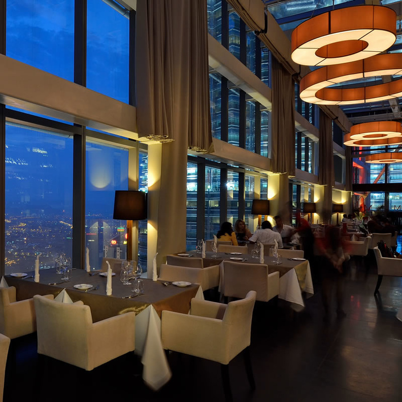 من داخل Marini’s on 57