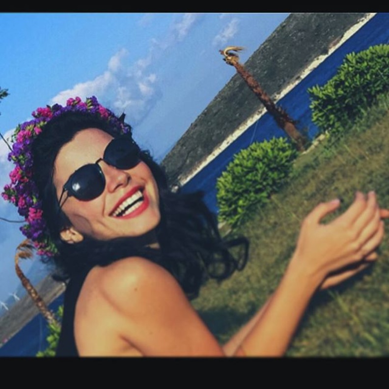 من شهر عسلها في المداليف