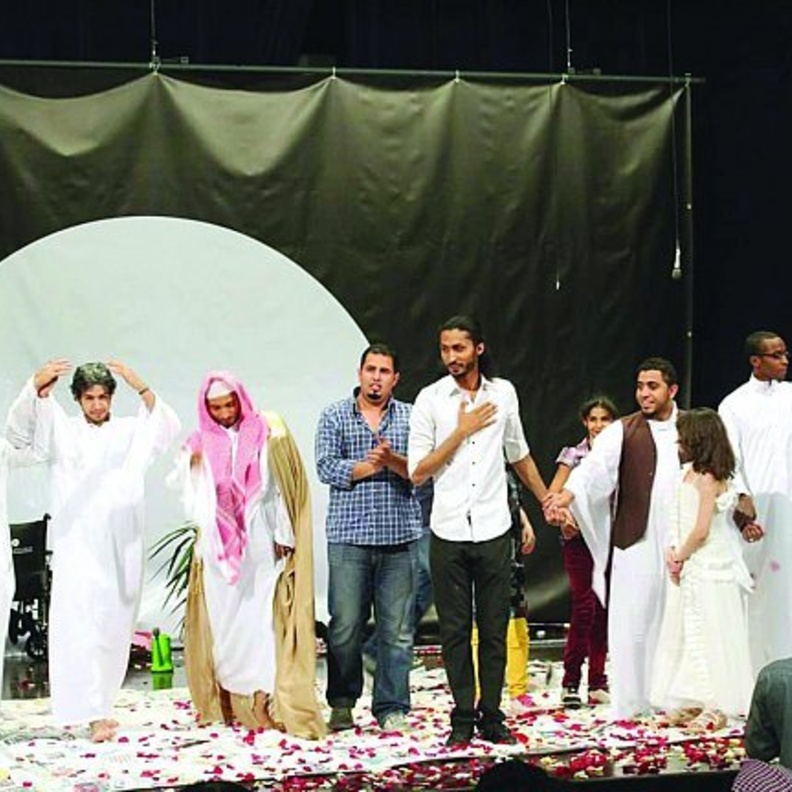 من مسارح بيوت الشباب