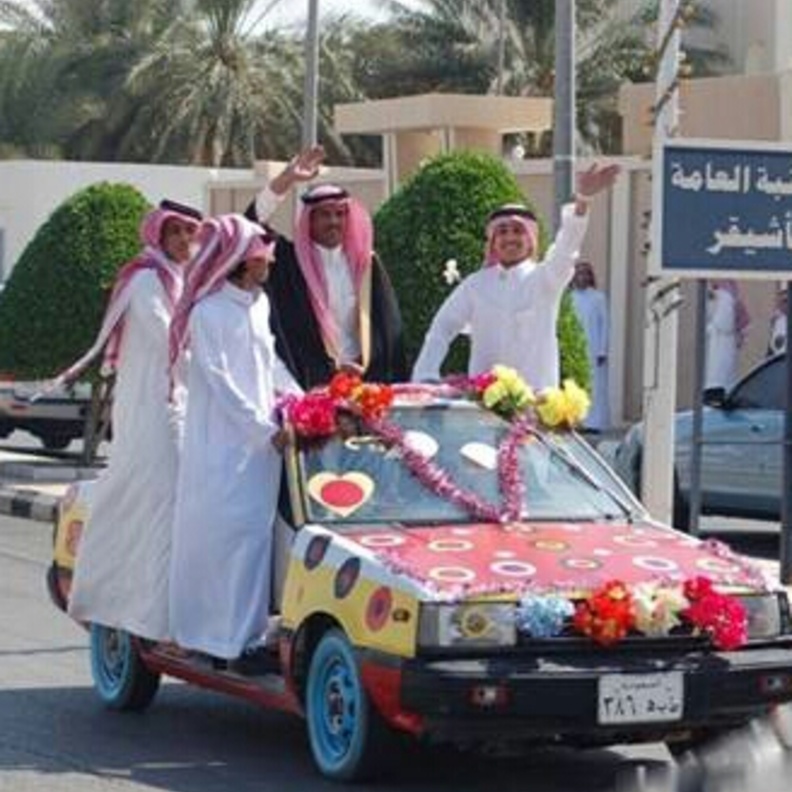 من مواكب اﻷعراس