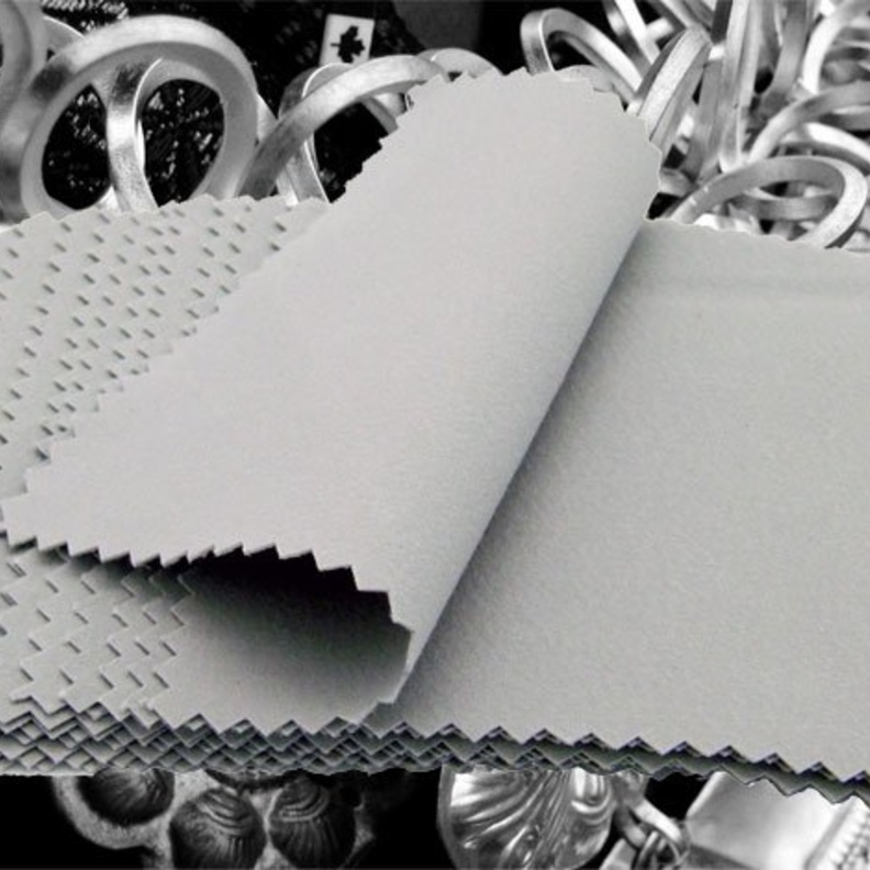 مناديل خالية من الأحماض