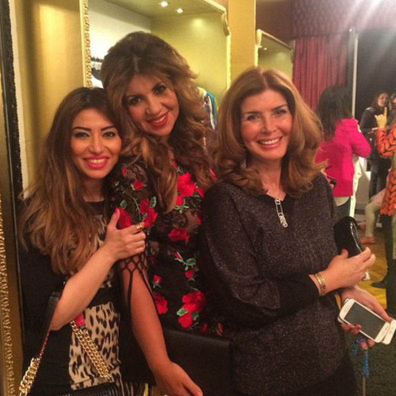 ميرفت أمين مع ابنتها منة حسين فهمي