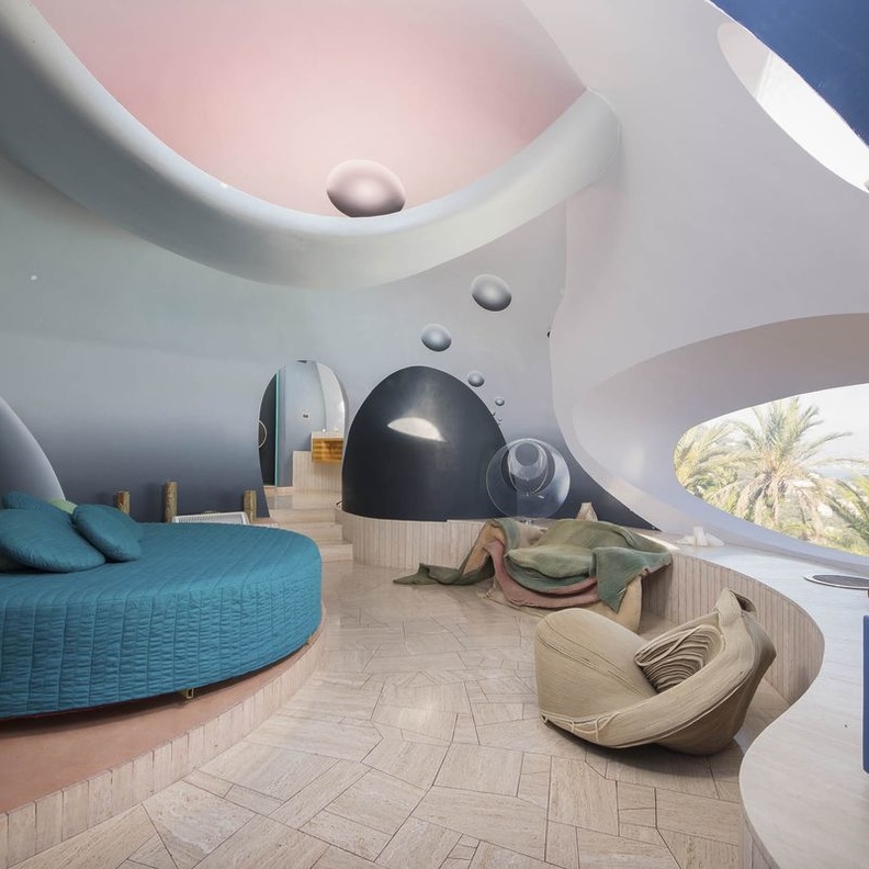 منزل  Le Palais Bulles – الريفييرا الفرنسية بـ 455 مليون دولار