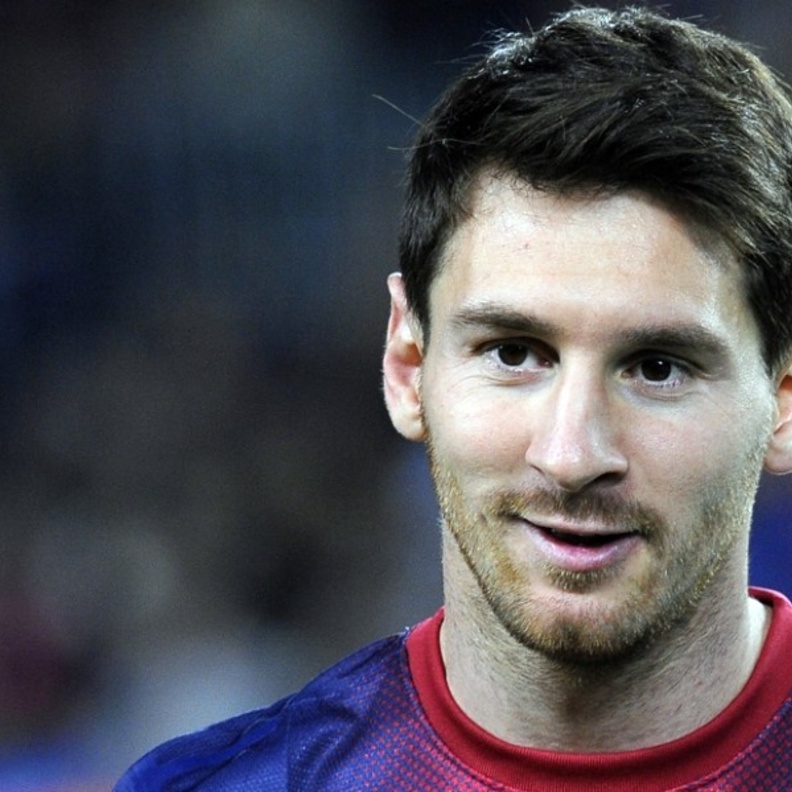 ميسى يحارب الاحباط بالتوجه الى صالون التجميل فماذا فعل؟