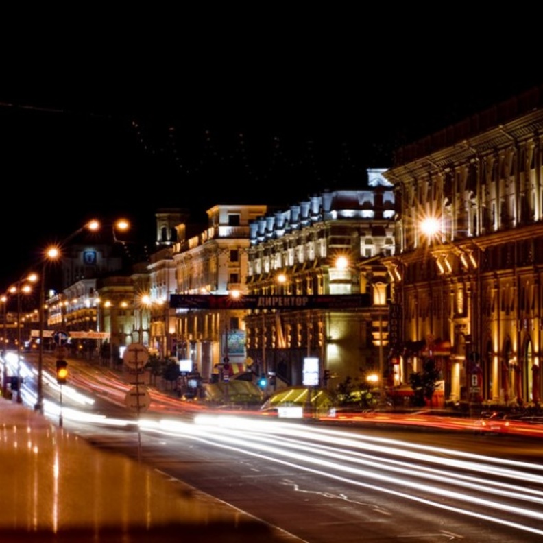 مينسك ليلاً