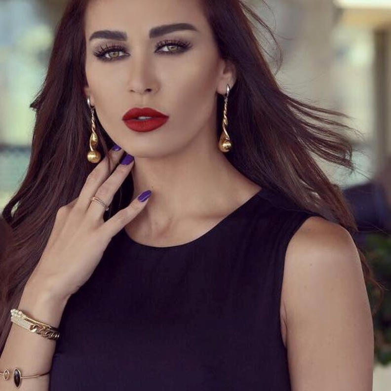 نادين الراسي تقلد مايا دياب