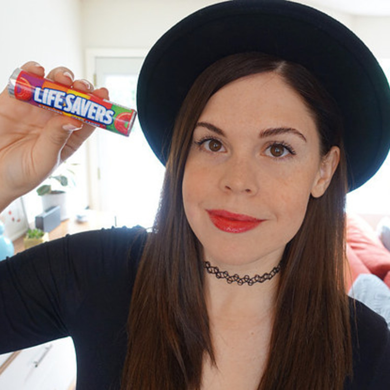 نجربة تحدي وضع الطعام كالمكياج