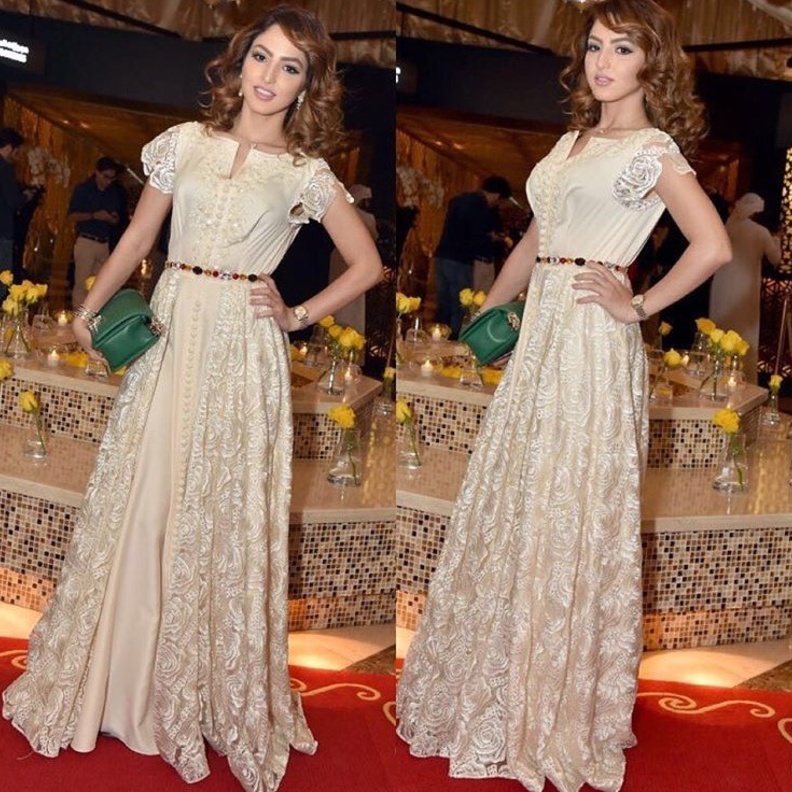 نصرة الحربي بإطلالة سهرة أنيقة