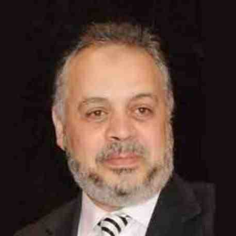 نقيب الممثلين أشرف زكى