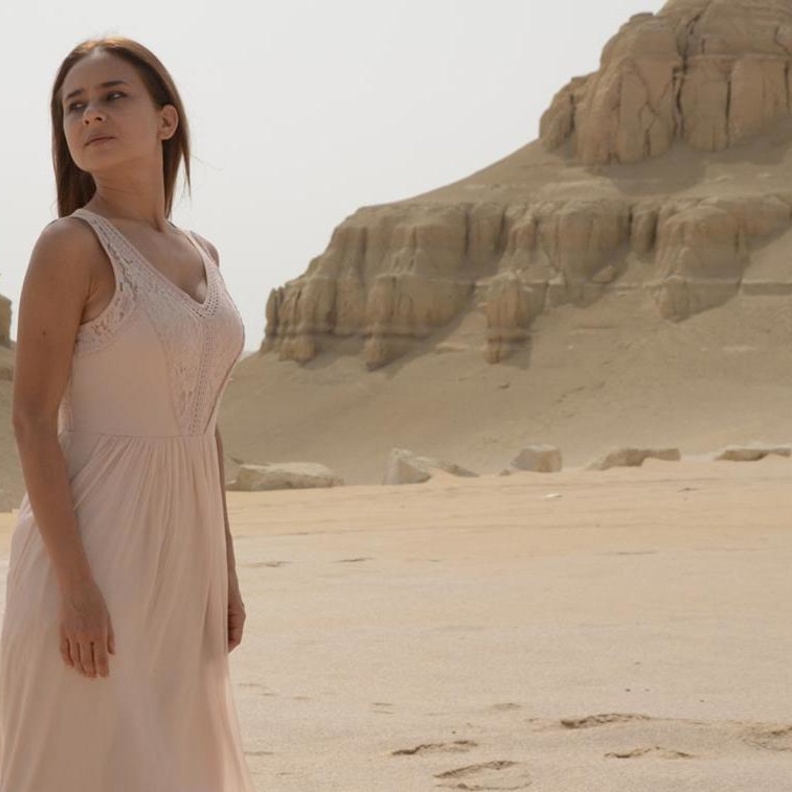 نيللي كريم بطلة "سقوط حر"