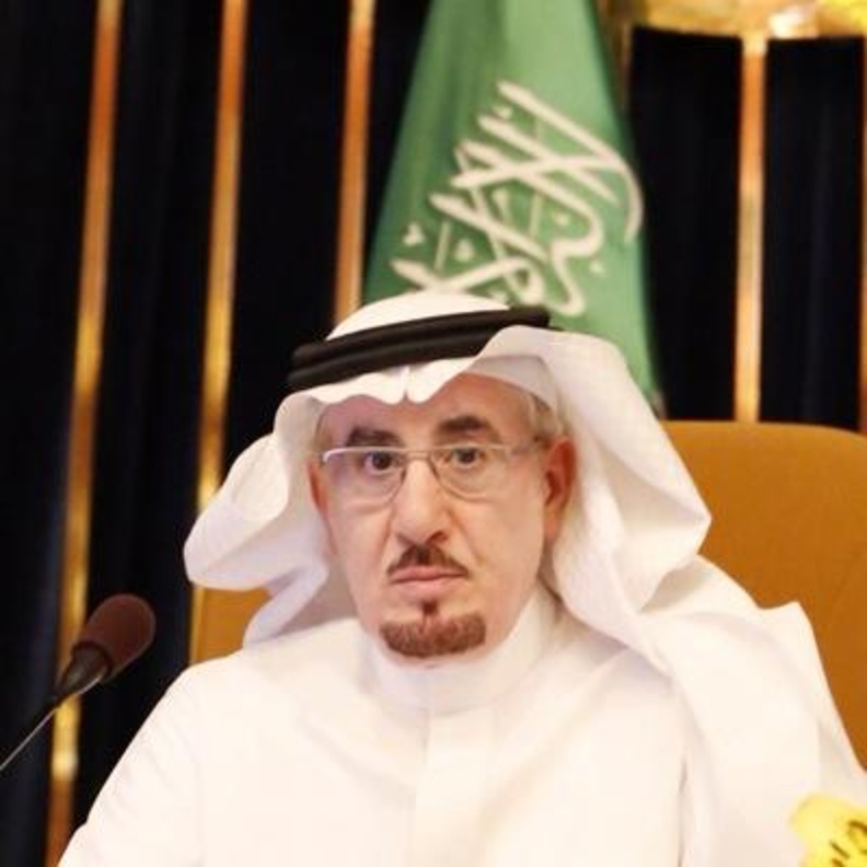 وزير العمل الدكتور مفرج الحقباني