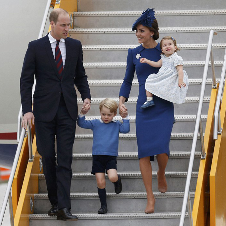 وصول الامير ويليام مع الاميرة كيت ميدلتون  kate Middletonواولادهما الى كندا