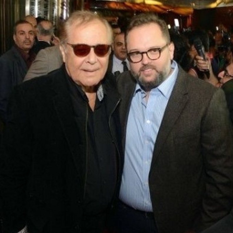 نجل محمود عبدالعزيز