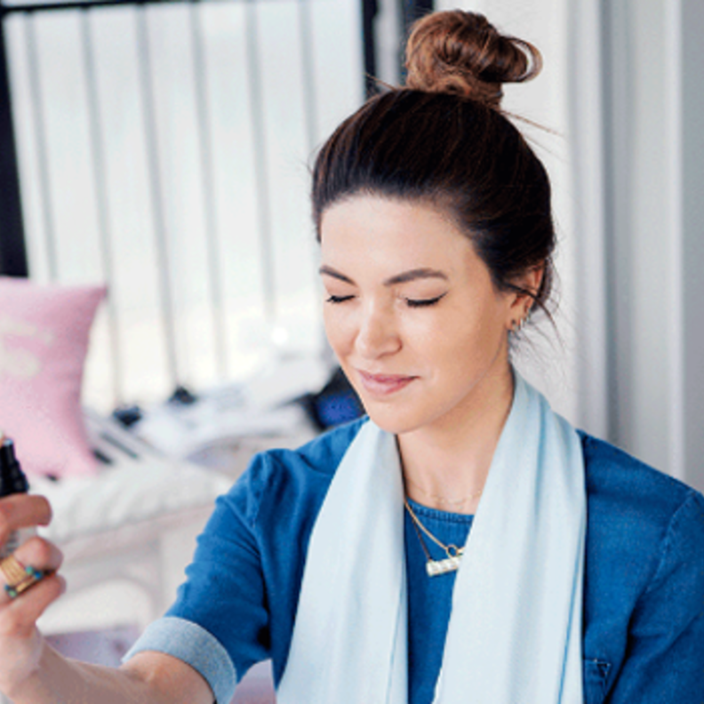 طريقة تحضير مثبت مكياج طبيعي في المنزل