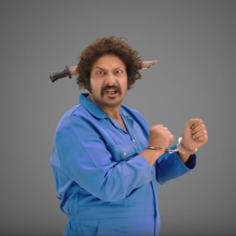 مسلسل في ال لا لا لاند