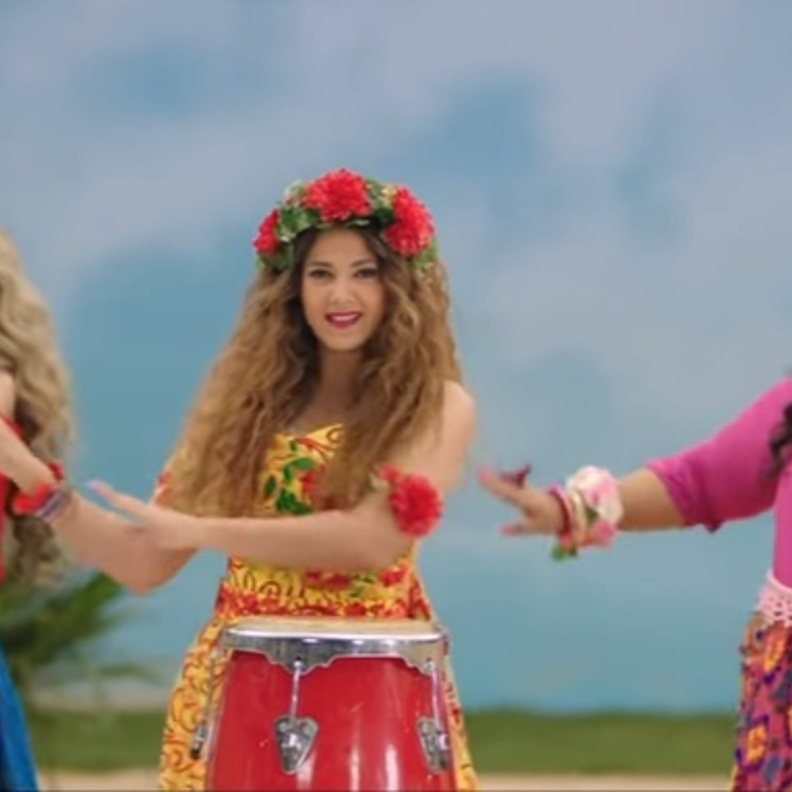 مسلسل في ال لا لا لاند