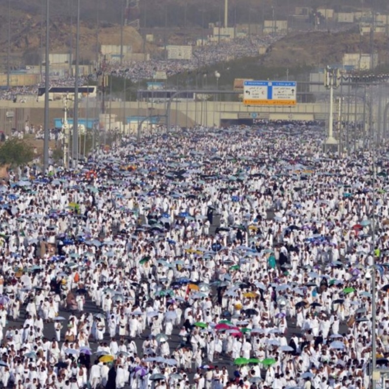 وزارة العمل أعلنت عن مدة العقد المؤقت خلال موسم الحج