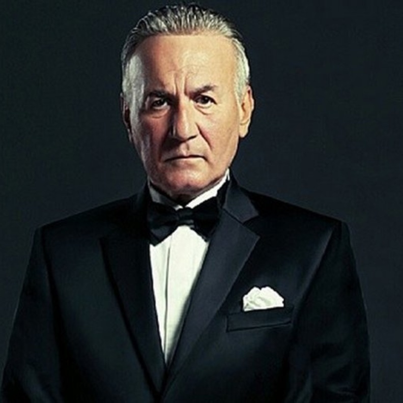 عزت ابو عوف