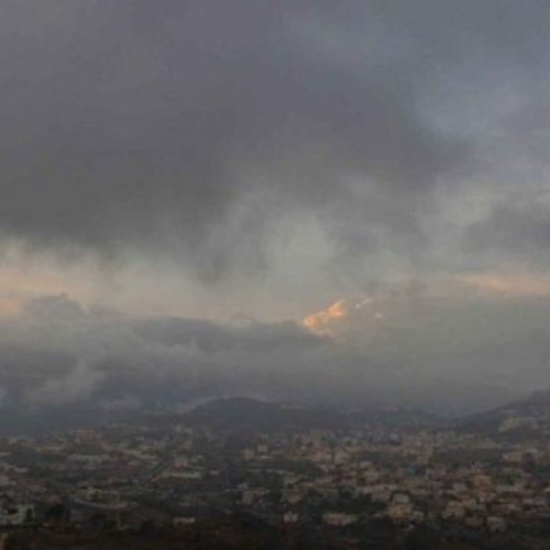 الأرصاد حذرت من سحب ممطرة على مرتفعات عسير وجازان