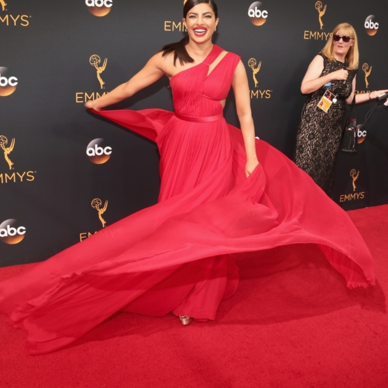 بريانكا شوبرا Priyanka Chopra في فستان من Jason Wu