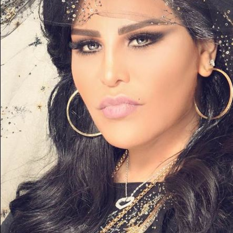 الفنانة احلام تطلب الانصاف من الله